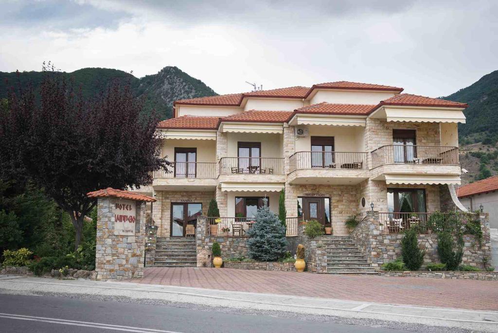 Hotel Philippion Káto Loutrákion Exterior foto